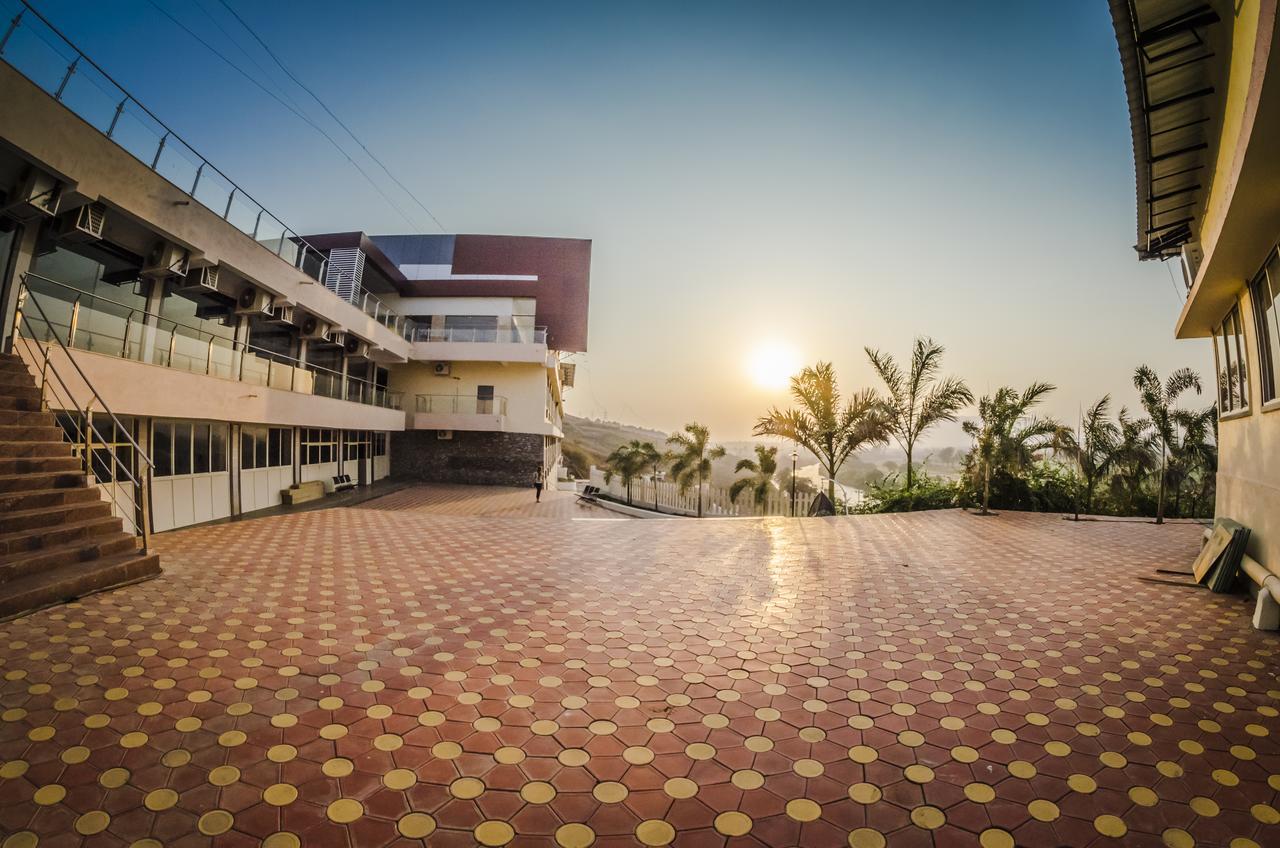 Ratnaa Resort Khamshet Bagian luar foto